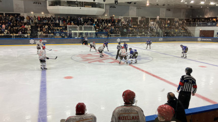 Hockey sur glace : Mont-Blanc se donne de l'air &agrave; Courchevel