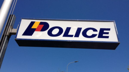 Lausanne : Appel à témoins après qu'un policier a été renversé par une voiture Lausanne : Appel à témoins après qu'un policier a été renversé par une voiture