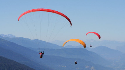 Talloires : Transporté en urgence absolue après un accident de parapente Talloires : Transporté en urgence absolue après un accident de parapente