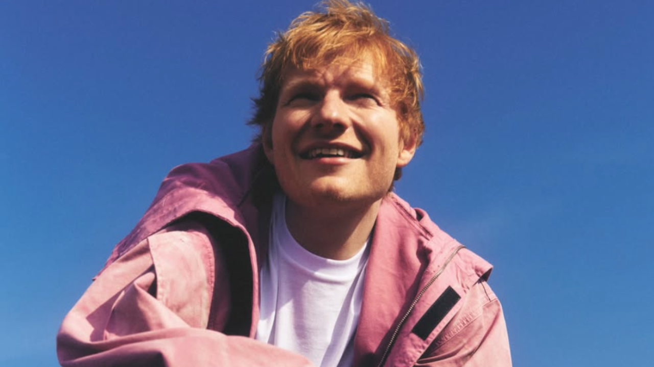 "Azizam" : une célébration en musique signée Ed Sheeran "Azizam" : une célébration en musique signée Ed Sheeran