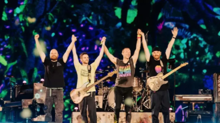 Insolite : Coldplay offre un très beau cadeau à un couple français ! Insolite : Coldplay offre un très beau cadeau à un couple français !