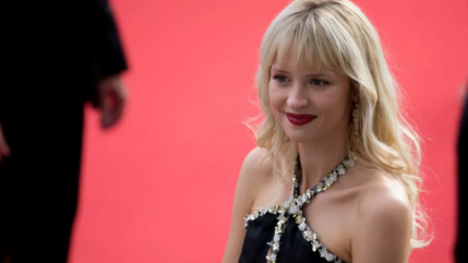 Nouvelle étape pour "Libre" d'Angèle, qui devient disque de diamant ! Nouvelle étape pour "Libre" d'Angèle, qui devient disque de diamant !